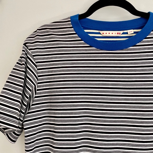 Marni Uniqlo T-shit - Picture 2 of 7